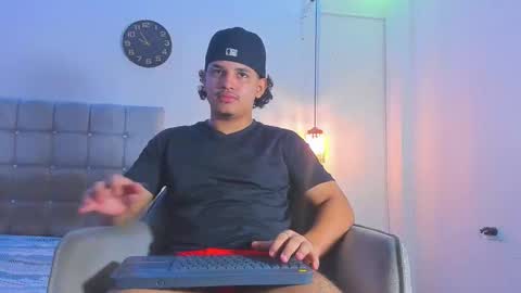 samxx_muscle online show from 18, 12, 2025