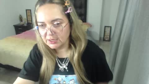Snapshot of samy_vsn chatting on 19, 1, 2025 samy_vsn online show from 19, 1, 2025
