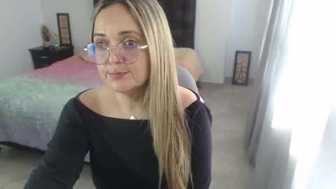Snapshot of samy_vsn chatting on 22, 1, 2025 samy_vsn online show from 22, 1, 2025