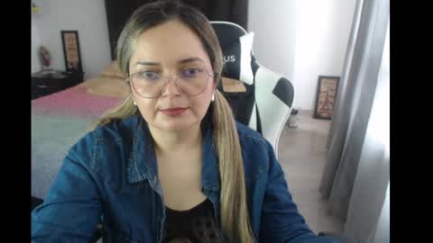 Snapshot of samy_vsn chatting on 23, 2, 2025 samy_vsn online show from 23, 2, 2025