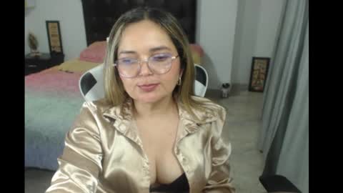 Snapshot of samy_vsn chatting on 7, 3, 2025 samy_vsn online show from 7, 3, 2025