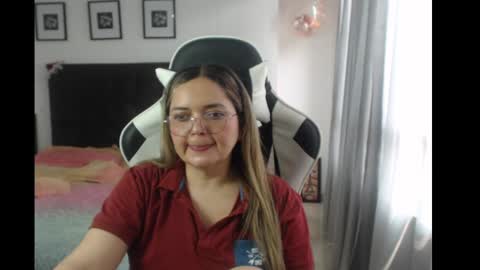Snapshot of samy_vsn chatting on 10, 3, 2025 samy_vsn online show from 10, 3, 2025