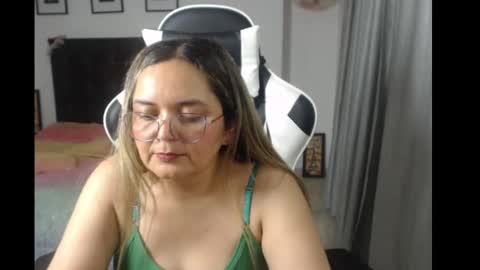 Snapshot of samy_vsn chatting on 11, 3, 2025 samy_vsn online show from 11, 3, 2025
