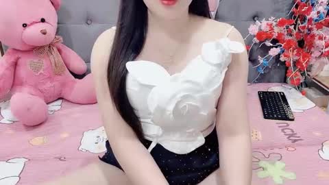 sanami_sian_ online show from 4, 11, 2025