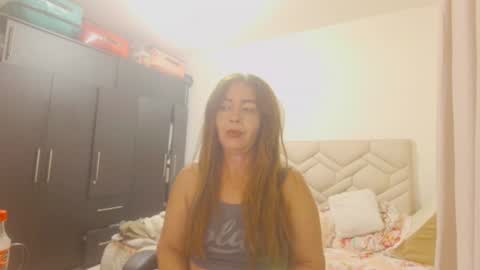 Sanddi  online show from 11, 7, 2026