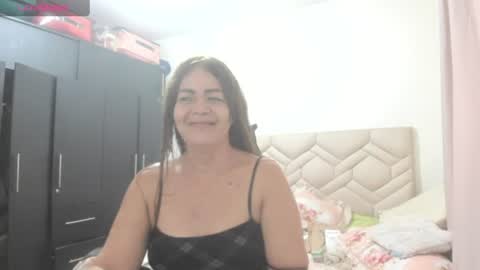 Sanddi  online show from 18, 7, 2026