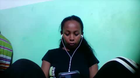 sandra1253099 online show from 17, 12, 2025