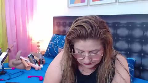 Snapshot of sandra_20_ chatting on 6, 8, 2026 SANDRA online show from 6, 8, 2026