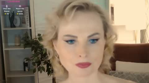 Sandra online show from 7, 3, 2026