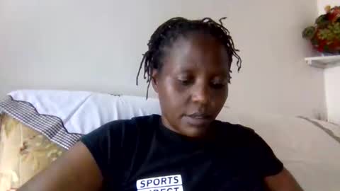 Snapshot of sandra_milly chatting on 5, 6, 2026 sandra online show from 5, 6, 2026