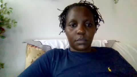 Snapshot of sandra_milly chatting on 26, 6, 2026 sandra online show from 26, 6, 2026