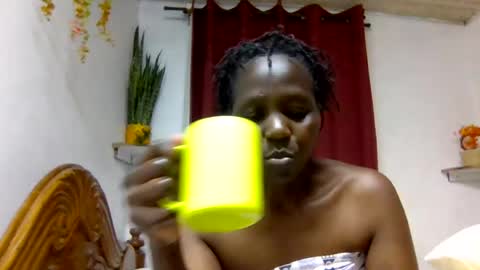 Snapshot of sandra_milly chatting on 5, 7, 2026 sandra online show from 5, 7, 2026