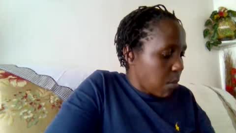 Snapshot of sandra_milly chatting on 8, 7, 2026 sandra online show from 8, 7, 2026