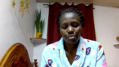 Snapshot of sandra_milly chatting on 27, 7, 2026 sandra online show from 27, 7, 2026