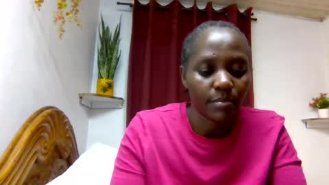 Snapshot of sandra_milly chatting on 5, 8, 2026 sandra online show from 5, 8, 2026