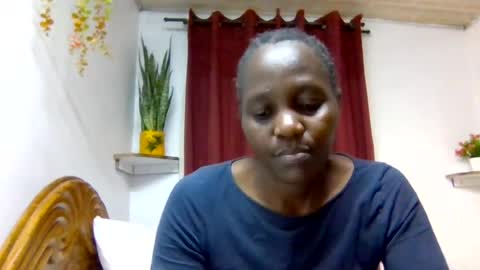 Snapshot of sandra_milly chatting on 7, 8, 2026 sandra online show from 7, 8, 2026
