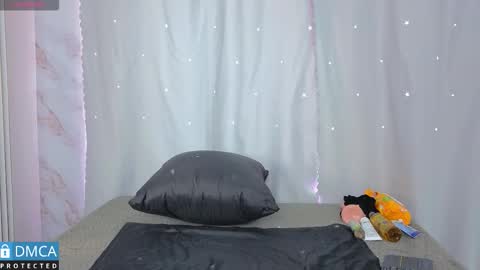 Sandra Rey online show from 6, 2, 2026