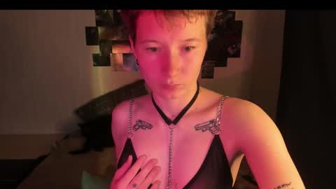 Snapshot of sandraa_a chatting on 30, 9, 2025 sandraa_a online show from 30, 9, 2025