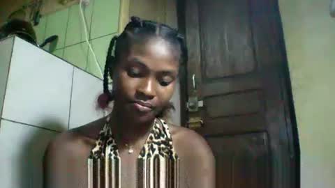 sandricaaa online show from 29, 4, 2026