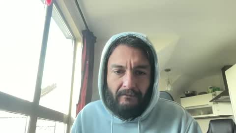 Sandro Andersom online show from 22, 12, 2024