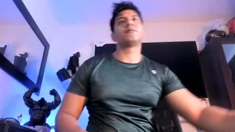 sandrolatino online show from 2, 7, 2026
