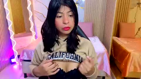 Snapshot of sandyy_tay chatting on 12, 7, 2026 sandyy_tay online show from 12, 7, 2026