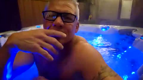 Snapshot of sanpan25 chatting on 24, 10, 2025 sanpan25 online show from 24, 10, 2025