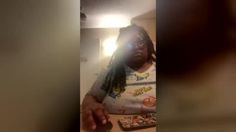 Snapshot of sanrioicyy chatting on 26, 7, 2026 Alana online show from 26, 7, 2026