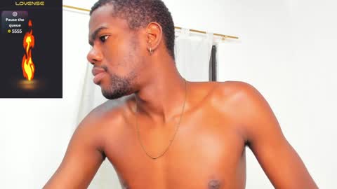 Santibrown online show from 4, 2, 2025