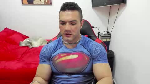 Snapshot of santi_pastori chatting on 5, 11, 2025 santi_pastori online show from 5, 11, 2025