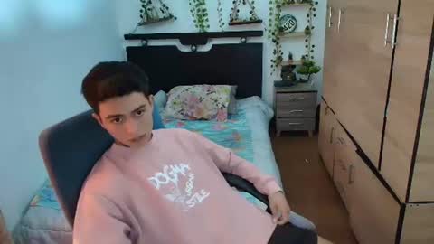 Snapshot of santi_ss chatting on 24, 7, 2026 santi_ss online show from 24, 7, 2026