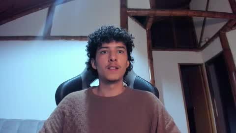 santi_twink19 online show from 22, 2, 2026