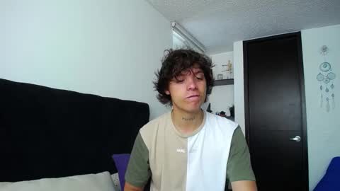 Santii online show from 16, 12, 2024