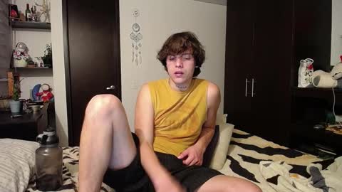 Santii online show from 8, 3, 2025