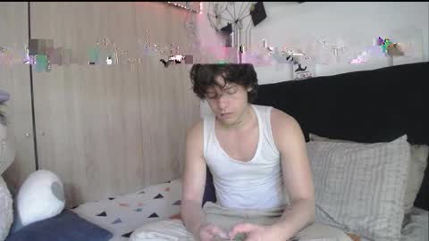 Snapshot of santii_rose chatting on 18, 4, 2026 Santii online show from 18, 4, 2026