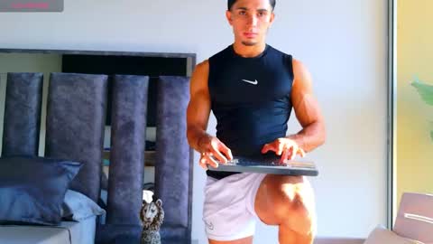 Snapshot of santin_seans chatting on 11, 2, 2026 Santiago Seans online show from 11, 2, 2026