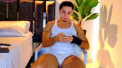 Snapshot of santin_seans chatting on 6, 3, 2026 Santiago Seans online show from 6, 3, 2026