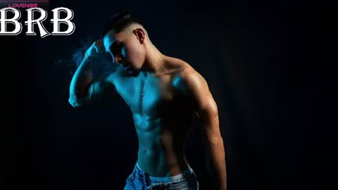 Santiago Seans online show from 15, 7, 2026
