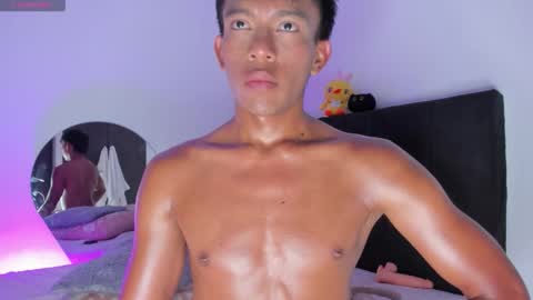 Snapshot of santinaugthy chatting on 12, 3, 2026 santi online show from 12, 3, 2026