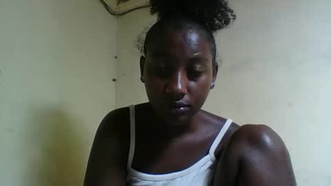 Snapshot of santiola chatting on 8, 3, 2026 santiola online show from 8, 3, 2026