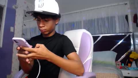 santy online show from 14, 4, 2026