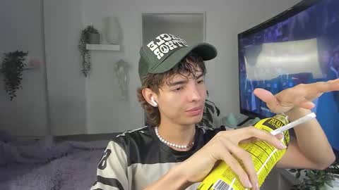 kitty online show from 3, 12, 2025