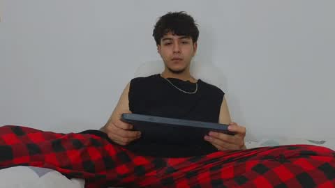 Snapshot of santybig18 chatting on 6, 2, 2025 santybig18 online show from 6, 2, 2025