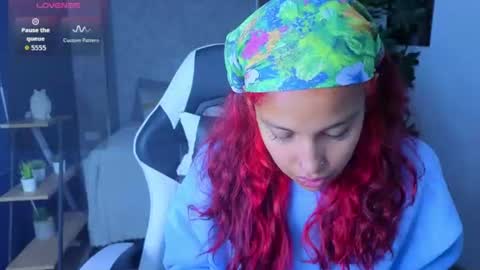 Snapshot of saphiire_ chatting on 21, 7, 2026 saphi online show from 21, 7, 2026