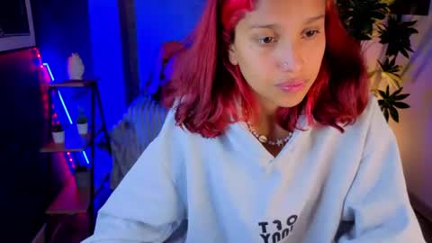 Snapshot of saphiire_ chatting on 6, 8, 2026 saphi online show from 6, 8, 2026