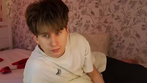 Snapshot of sapph1res chatting on 17, 3, 2026 sapph1res online show from 17, 3, 2026