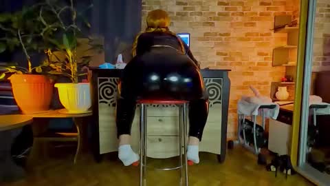 sara  foxy online show from 10, 3, 2026