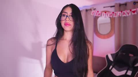 Sara  online show from 17, 2, 2025