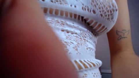 Sara... online show from 28, 1, 2025