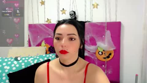 Sara  online show from 25, 10, 2025